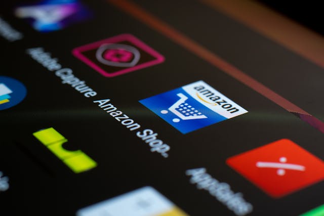 Amazon UAE seller setup with product listing